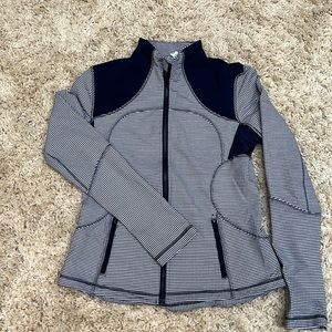 Lululemon  Front Zip Jacket - 12 - Navy and White